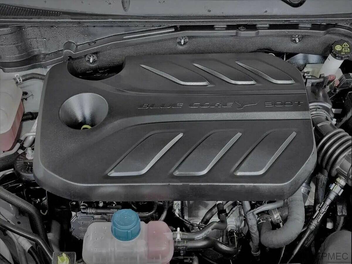 Changan UNI-T, 2023 Фото №15