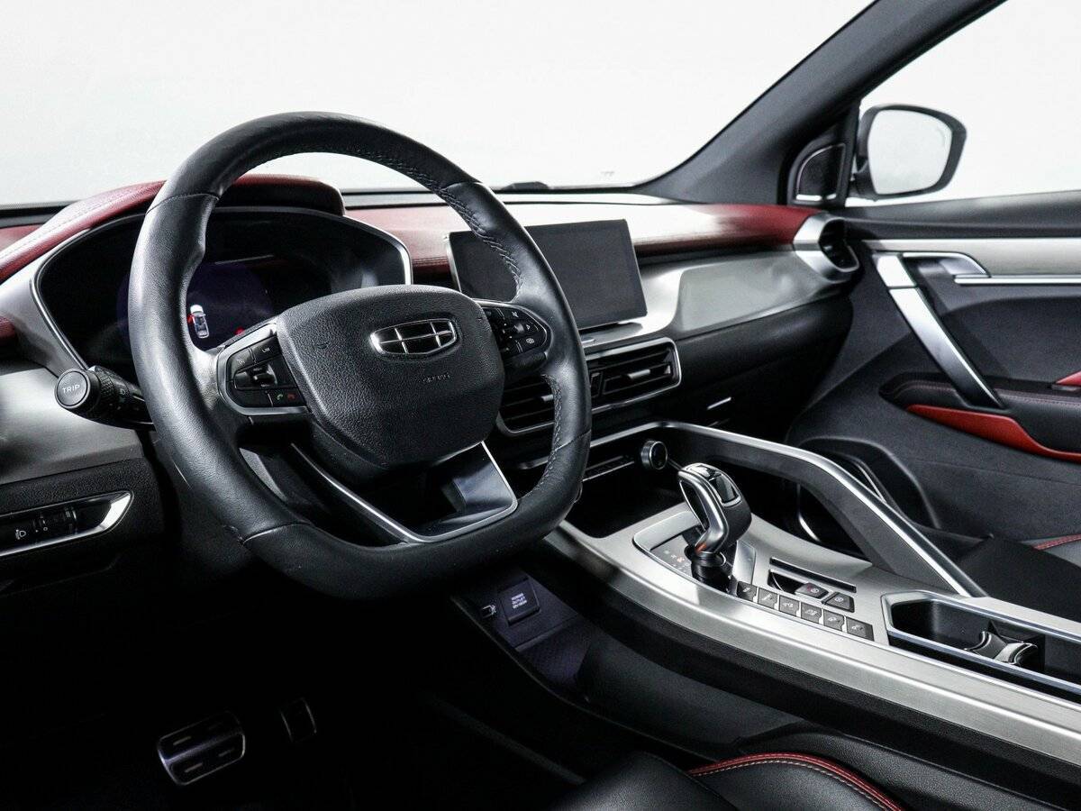 Geely Coolray, 2021 Фото №14