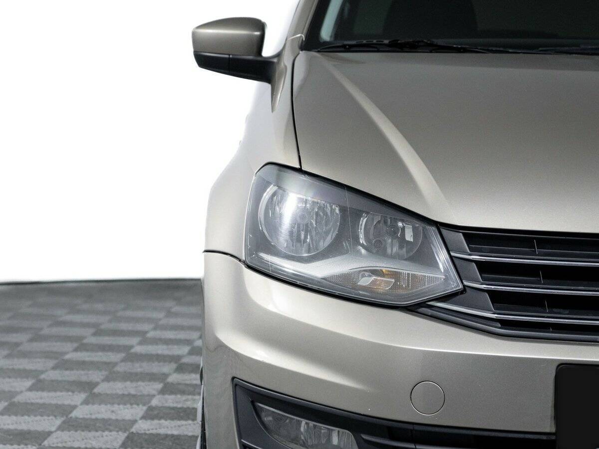 Volkswagen Polo, 2016 Фото №18