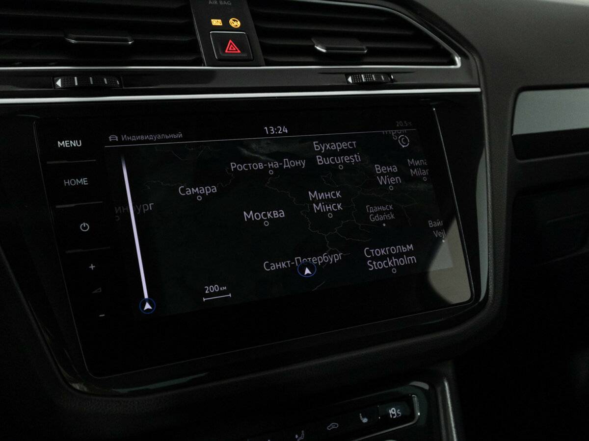 Volkswagen Tiguan, 2018 Фото №20