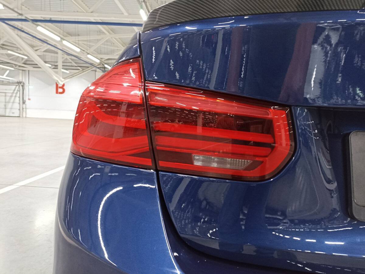 BMW 3 серии 318i, 2016 Фото №9