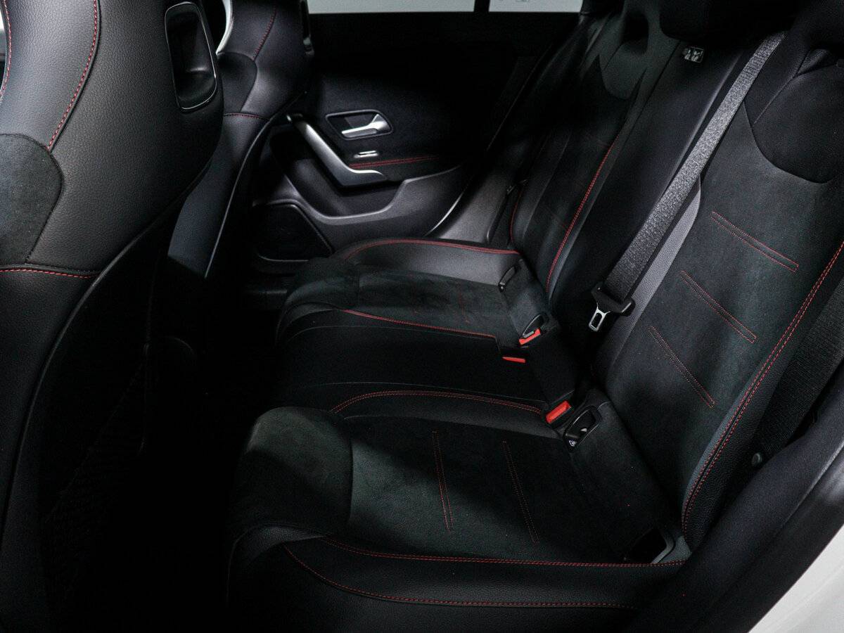 Mercedes-Benz CLA 200, 2019 Фото №10