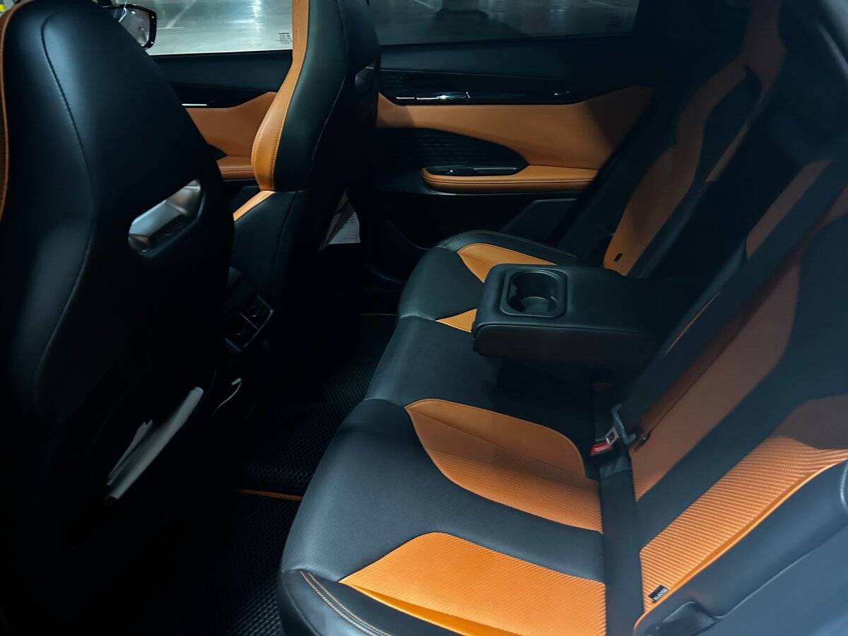 Changan UNI-V, 2023 Фото №10