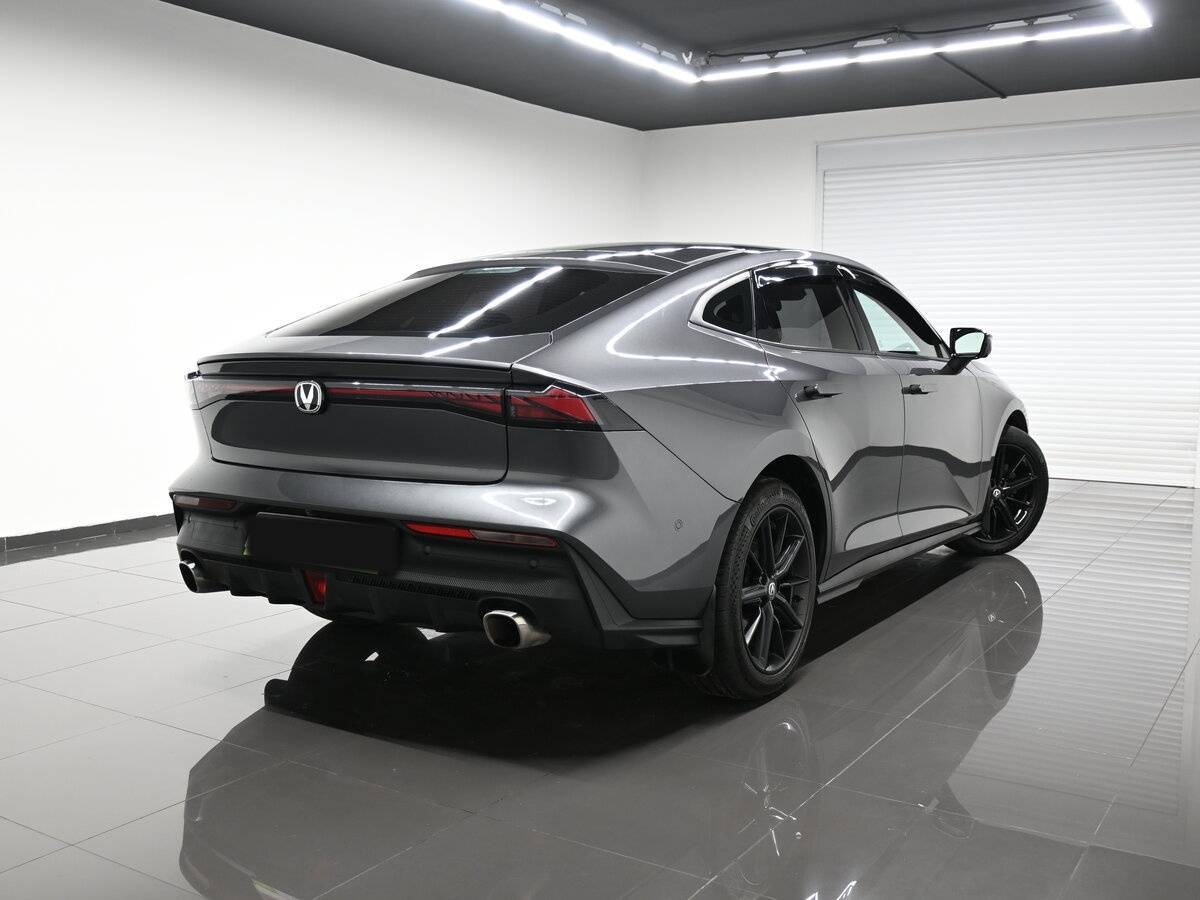 Changan UNI-V, 2023 Фото №2