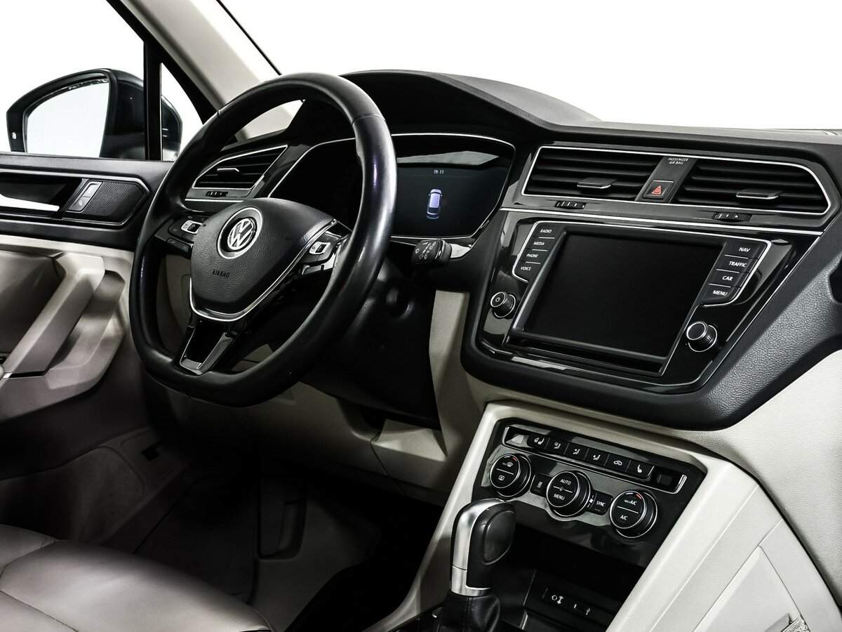 Volkswagen Tiguan, 2017 Фото №9