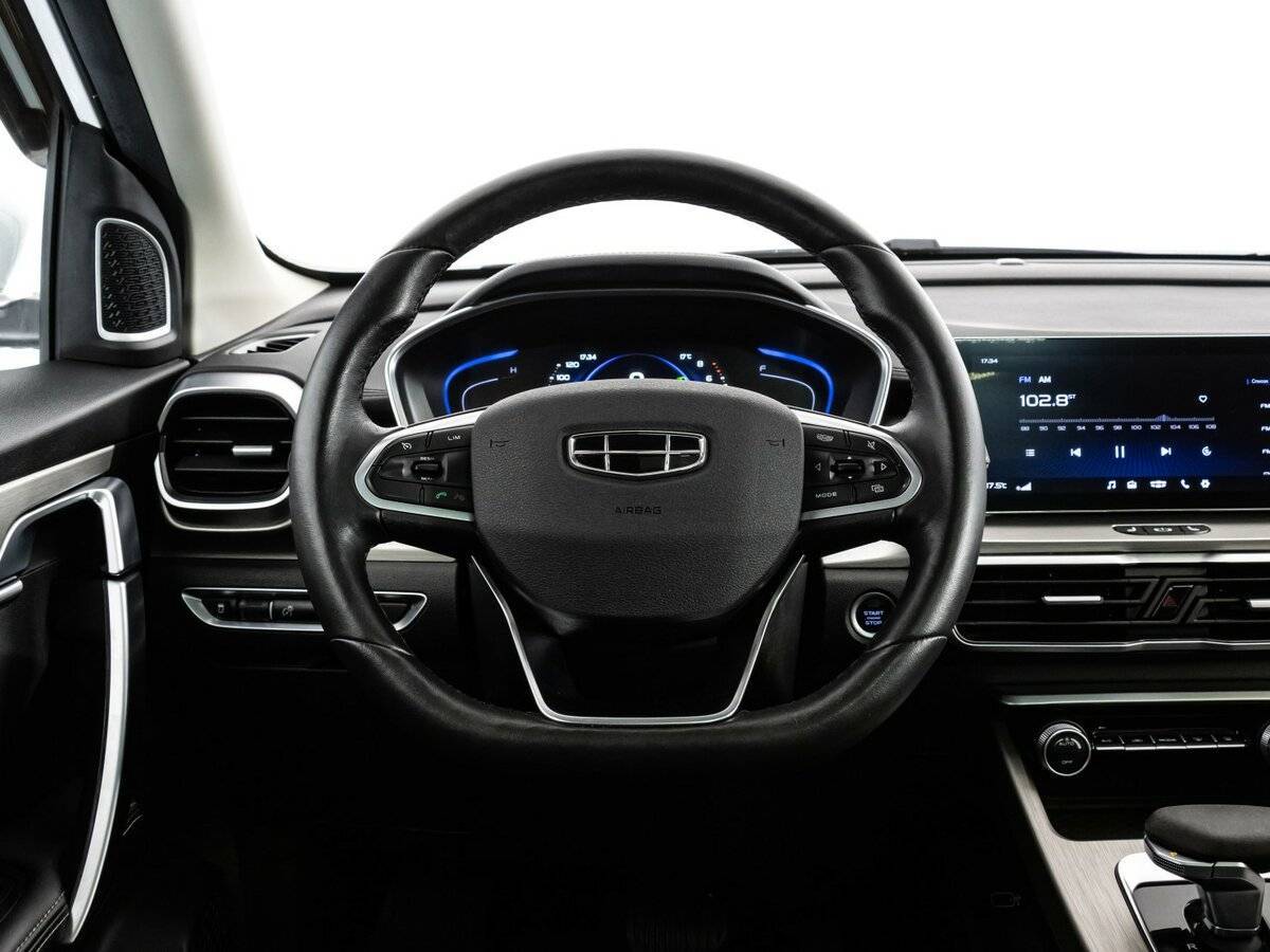 Geely Coolray, 2023 Фото №12