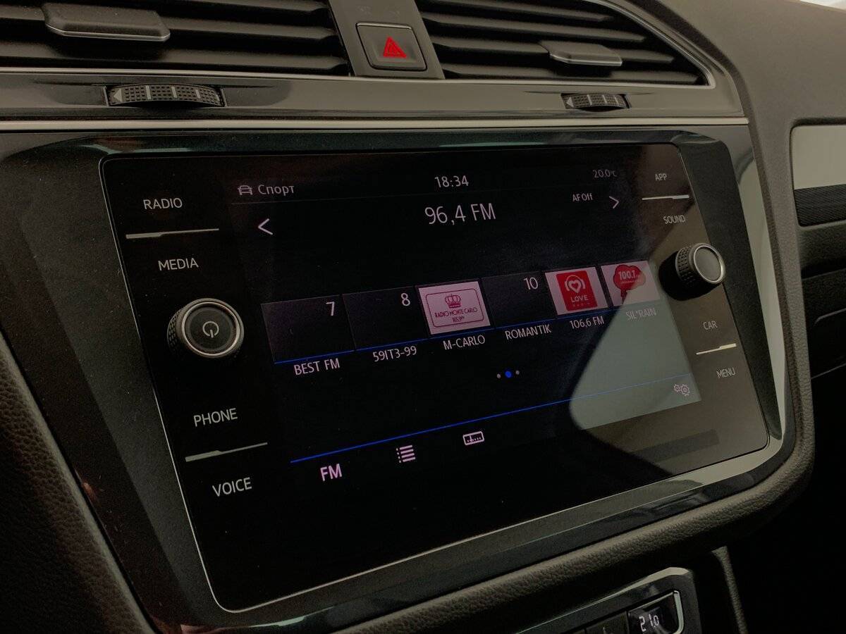 Volkswagen Tiguan, 2018 Фото №15