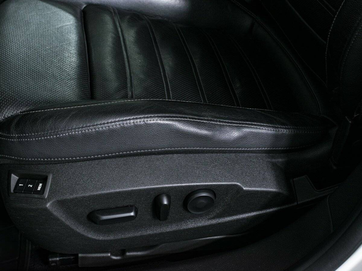 Opel Insignia, 2012 Фото №16