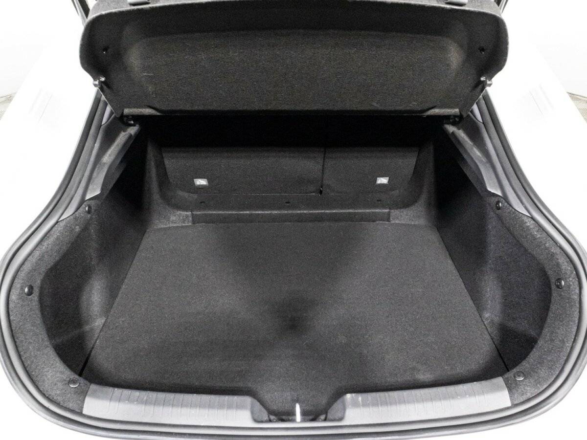 Changan UNI-V, 2023 Фото №15