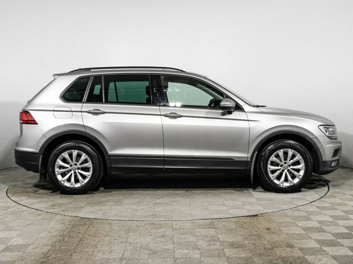 Volkswagen Tiguan, 2019 - 123 829 км. | Фото №4