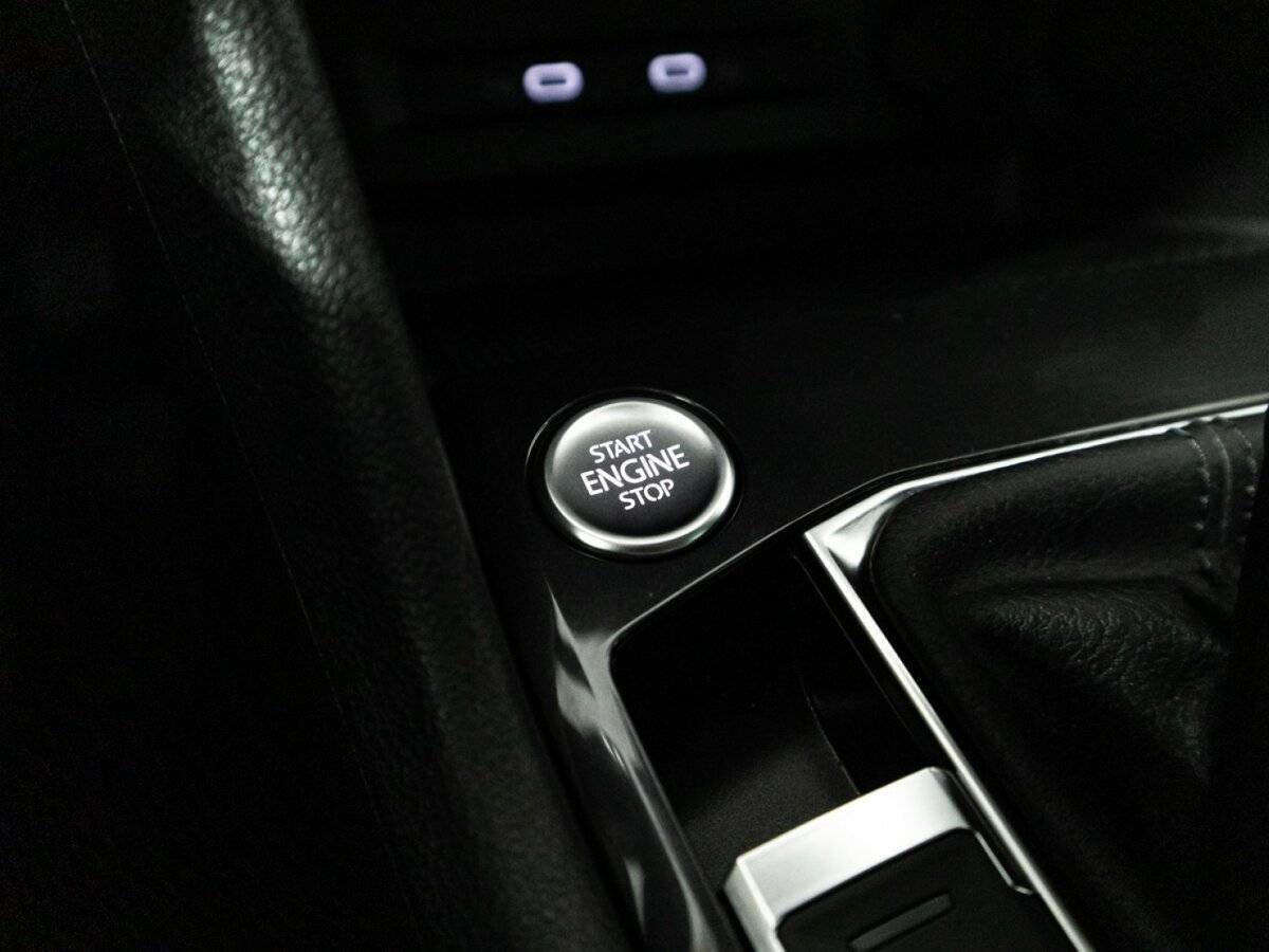 Volkswagen Tiguan, 2021 Фото №22