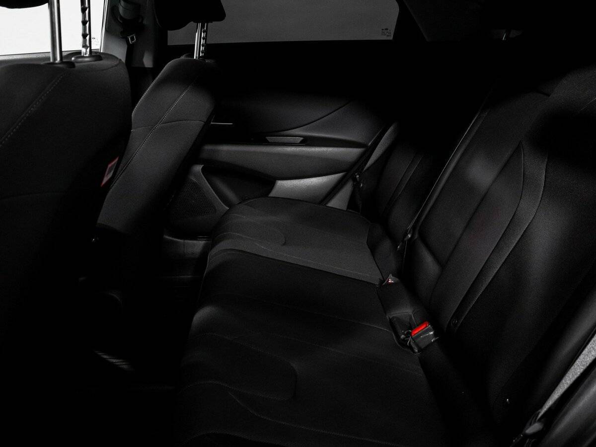 Hyundai Elantra, 2021 Фото №10