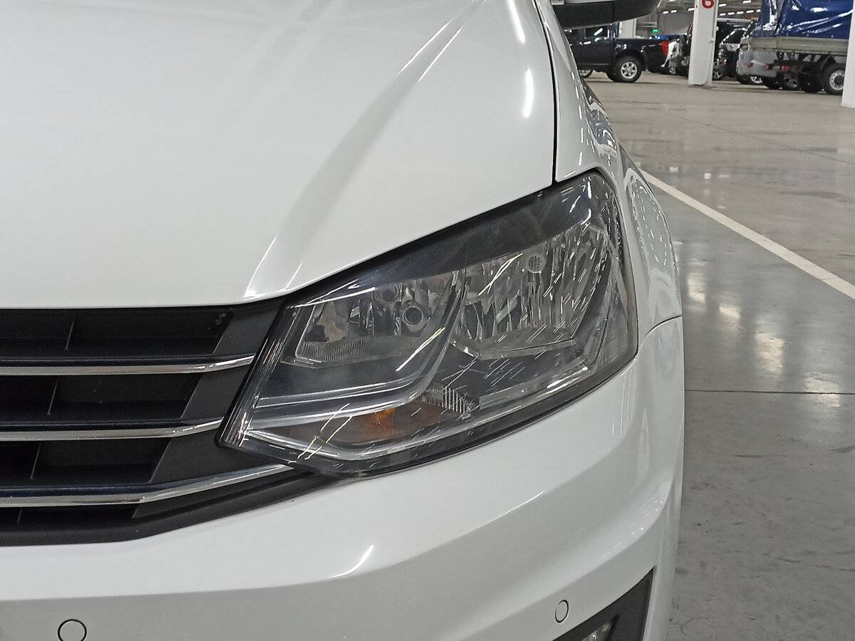 Volkswagen Polo, 2018 Фото №17