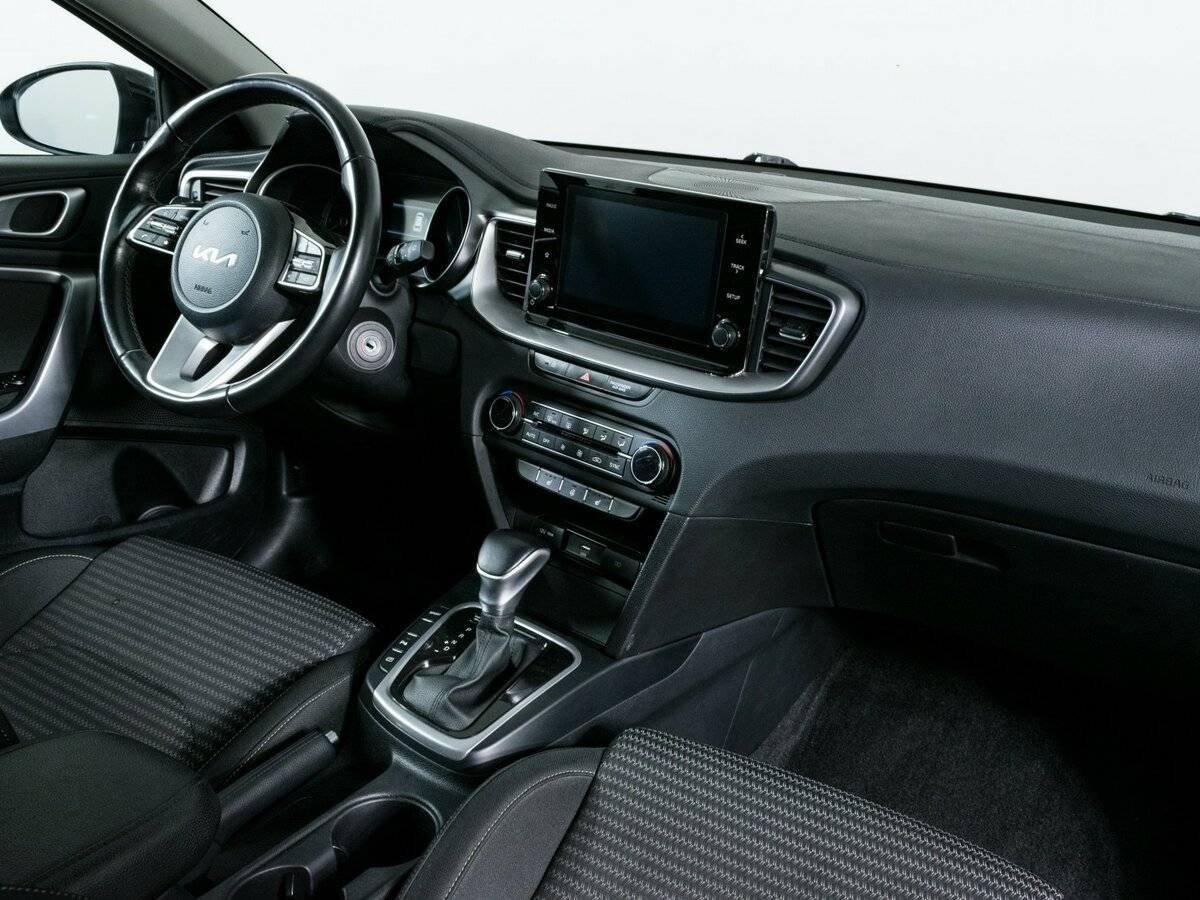 Kia Ceed, 2022 Фото №10