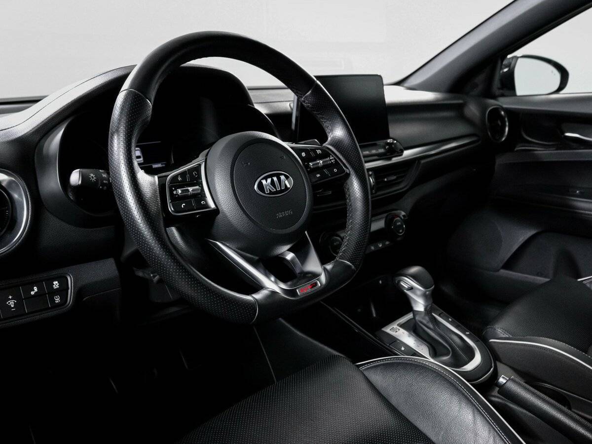 Kia Cerato, 2021 Фото №14