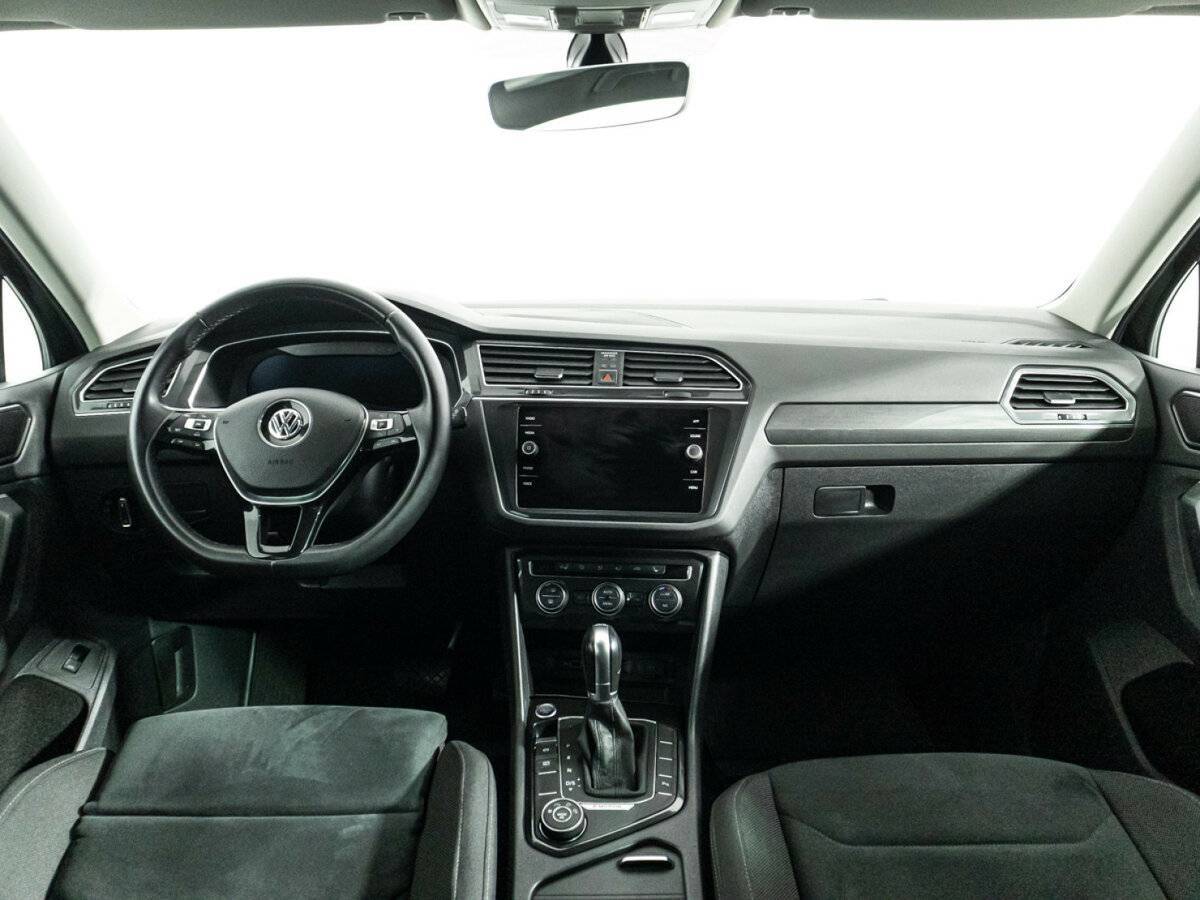 Volkswagen Tiguan, 2018 Фото №13