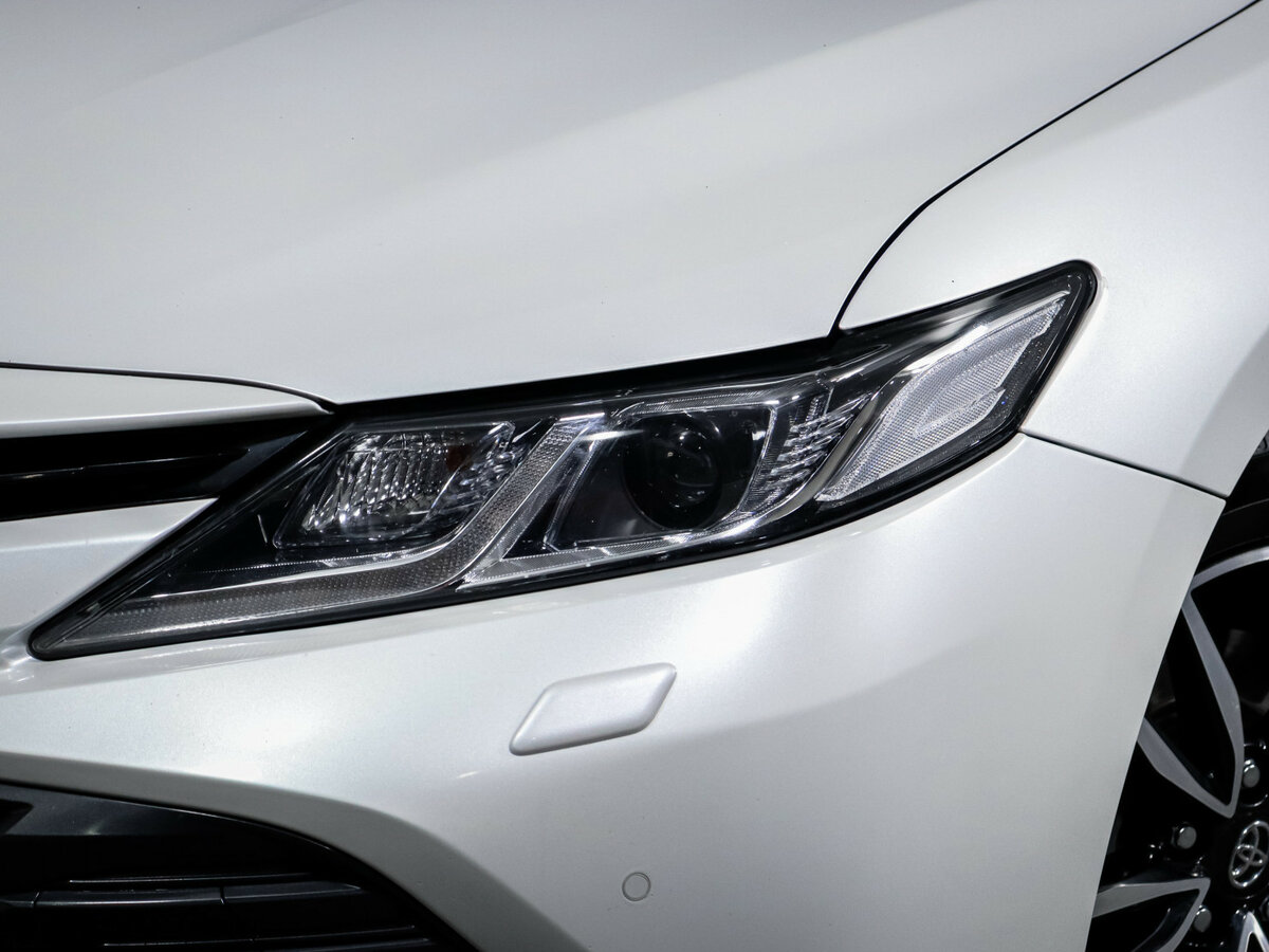 Toyota Camry VIII (XV70), 2020 Фото №13