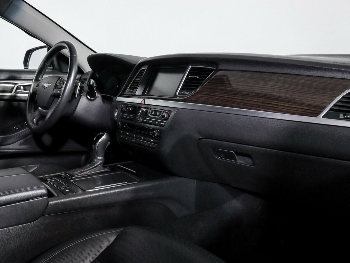 Hyundai Genesis II, 2016 - 92 851 км. | Фото №7