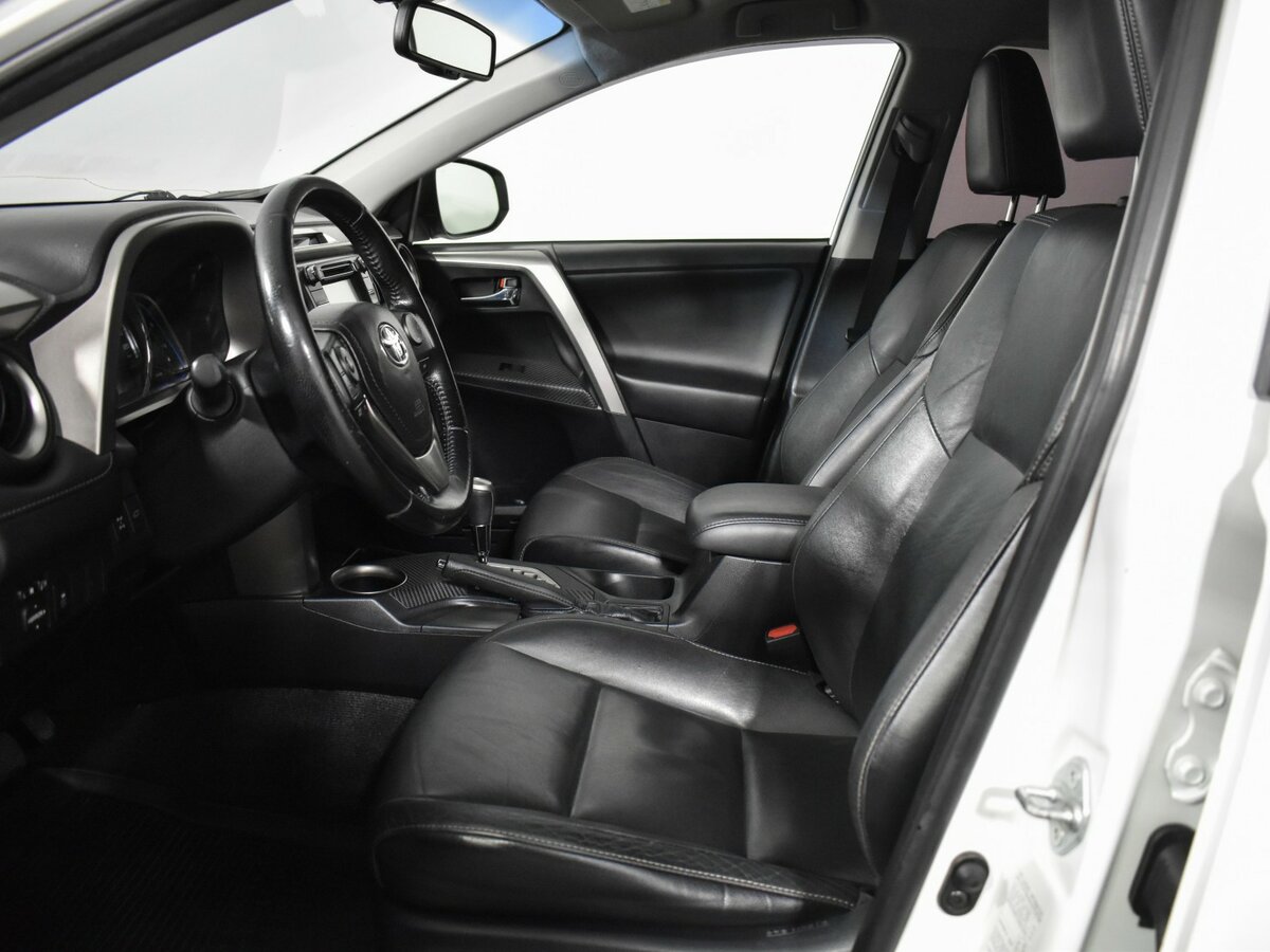 Toyota RAV4 IV (XA40), 2015 Фото №8