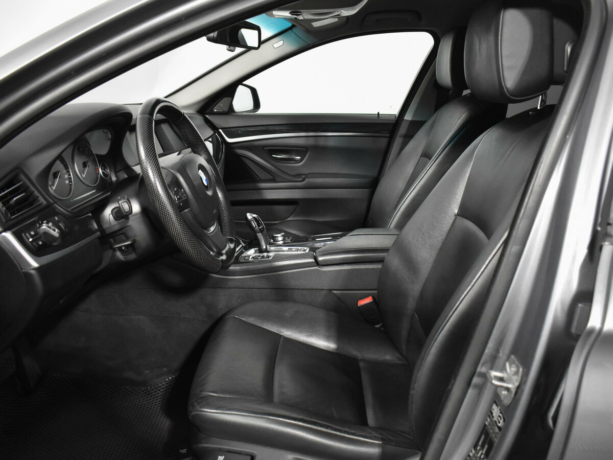 BMW 5 серии 520i VI (F10/F11/F07), 2013 Фото №8