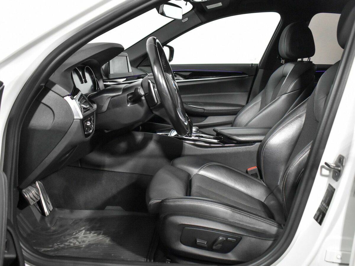 BMW 5 серии 520d VII (G30/G31), 2017 Фото №10