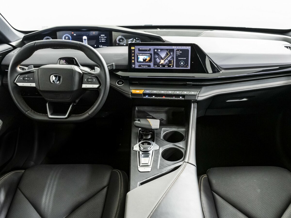 Changan UNI-V I, 2023 Фото №12