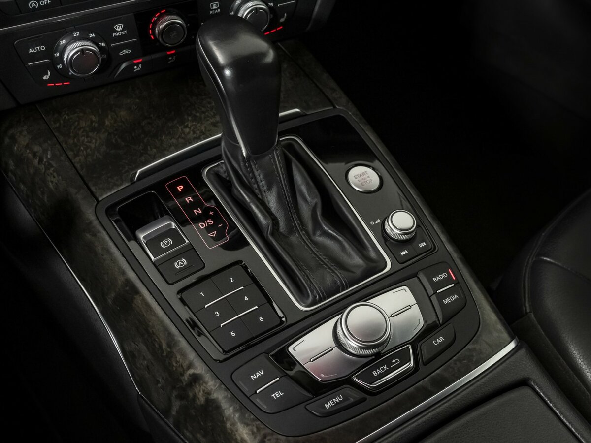 Audi A6 IV (C7) Рестайлинг, 2016 Фото №12