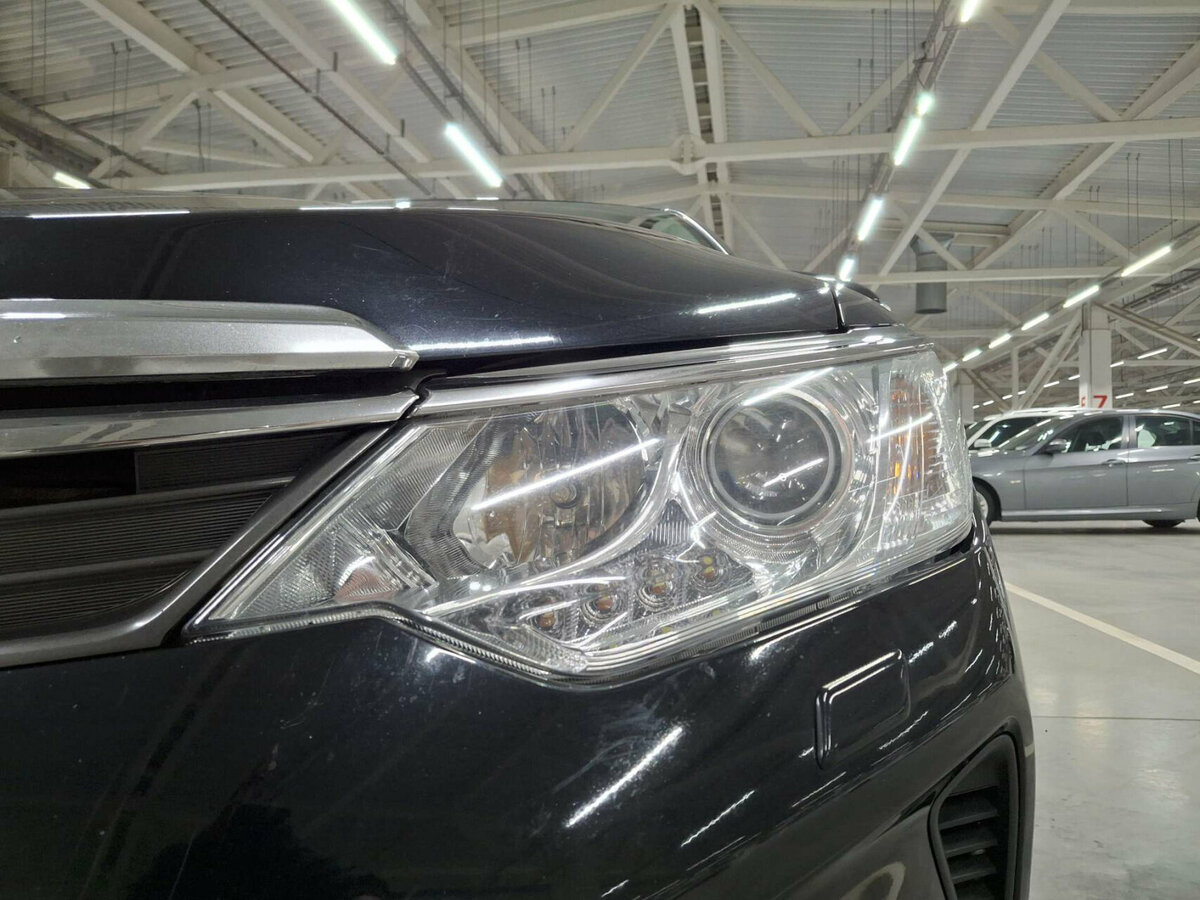 Toyota Camry VII (XV50) Рестайлинг, 2015 Фото №16