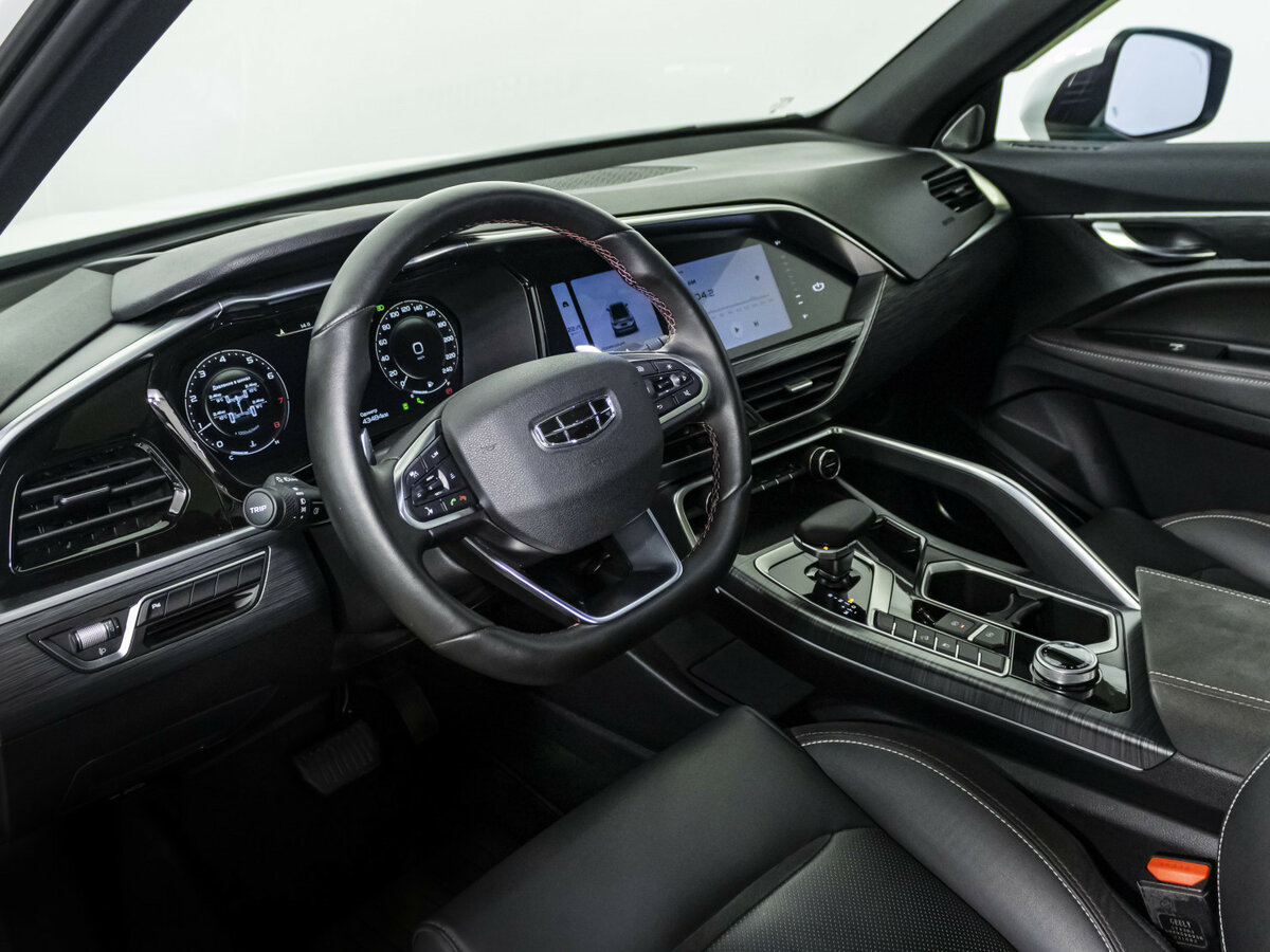 Geely Tugella I Рестайлинг, 2023 Фото №9