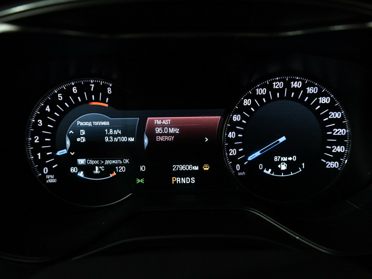 Ford Mondeo V, 2015 Фото №12