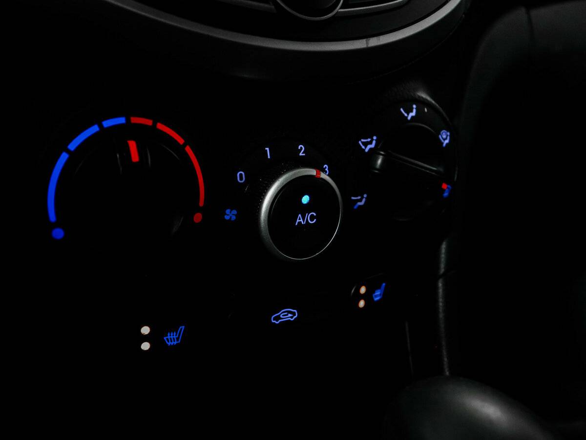 Hyundai Solaris I, 2013 Фото №14