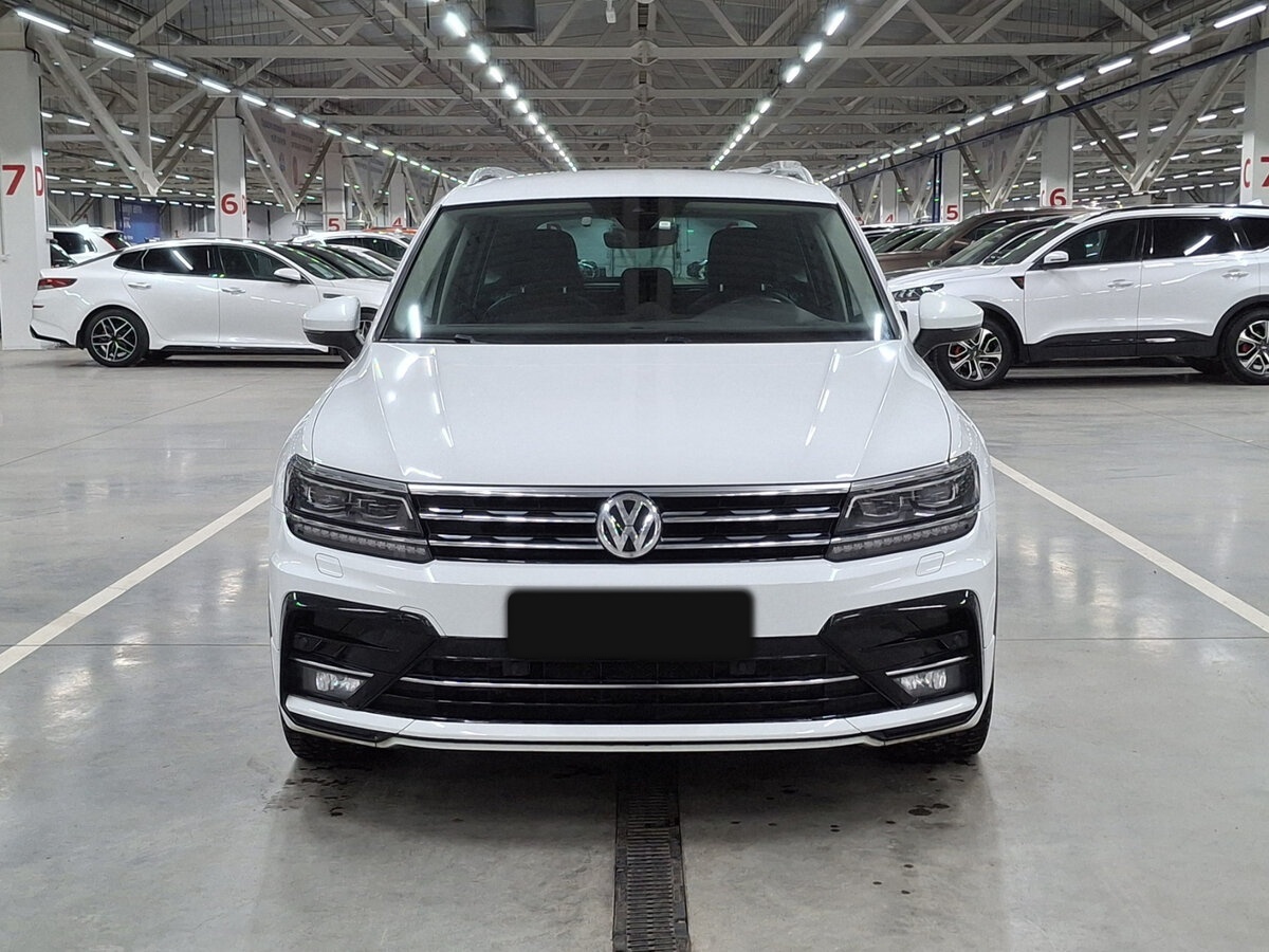 Volkswagen Tiguan II, 2020 - 95 642 км. | Фото №2
