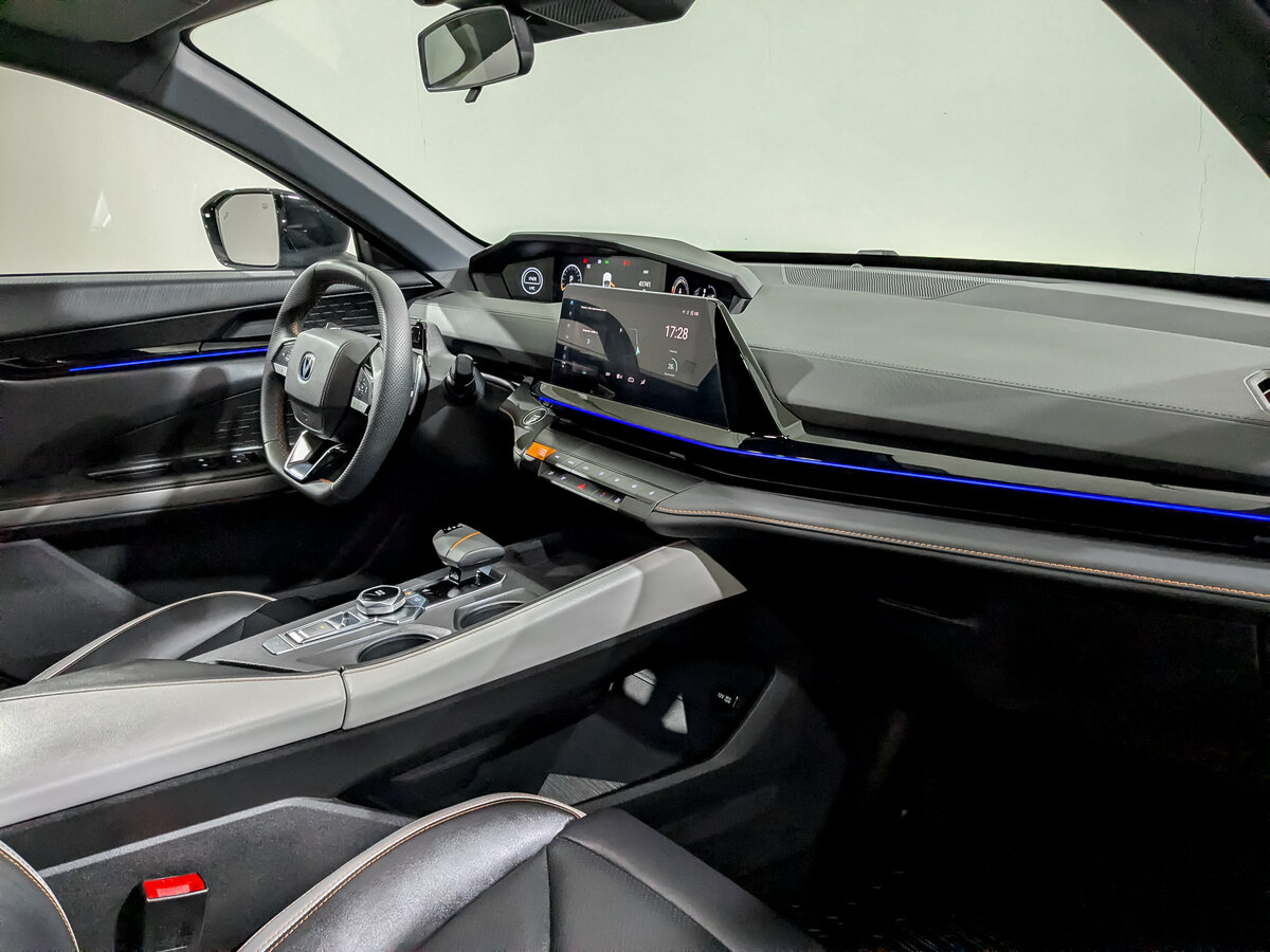 Changan UNI-V I, 2023 Фото №11